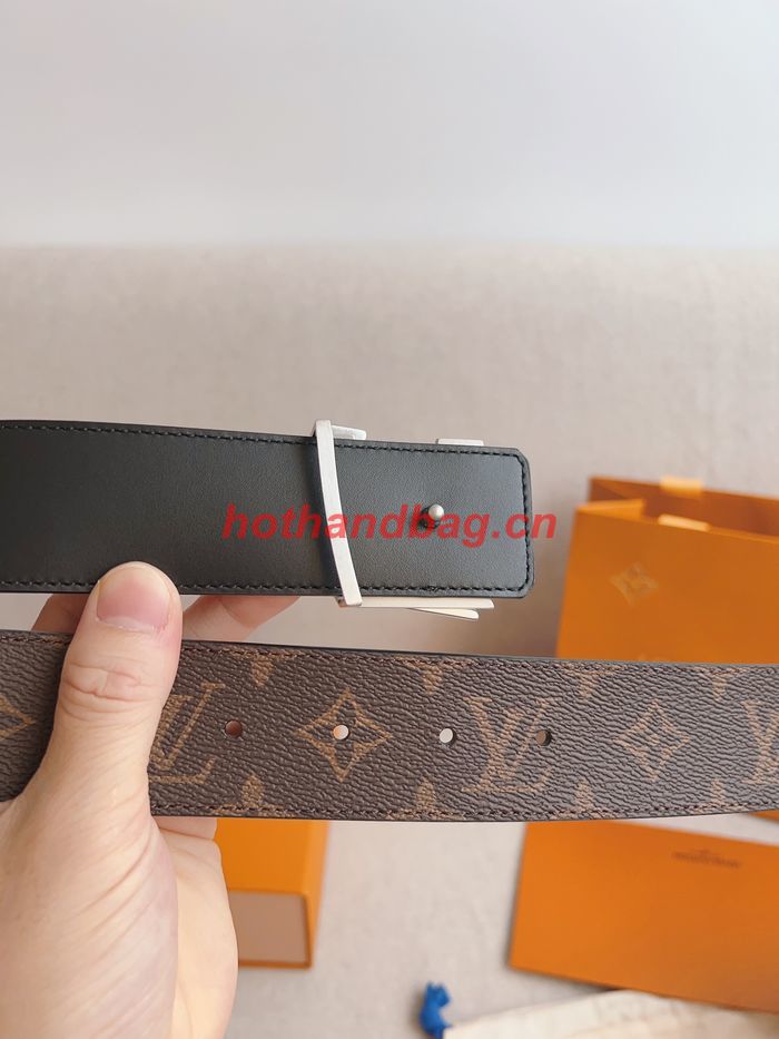 Louis Vuitton Belt 40MM LVB00127